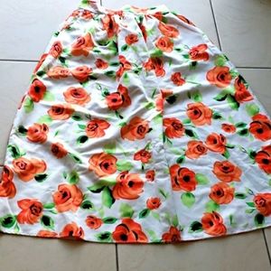 FINAL PRICED-#10457-10 🔥❤ Long Pleated Skirt🔥❤,Size S,Flowered Print.